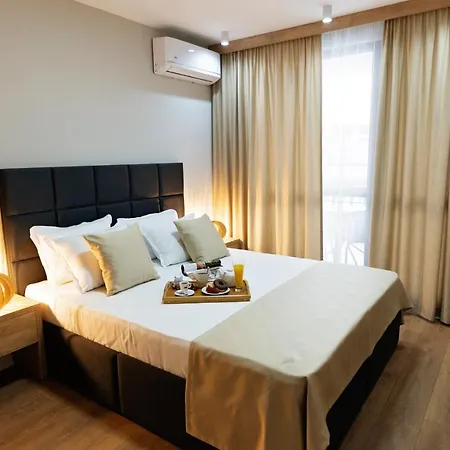 2 Lejlighedshotel *