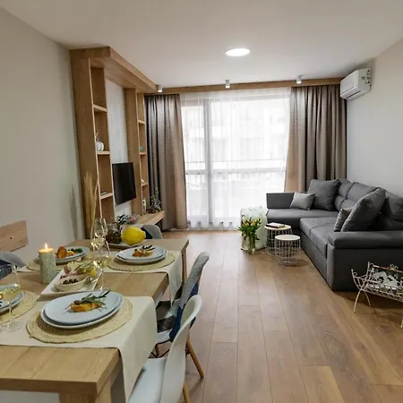 2 Aparthotel *