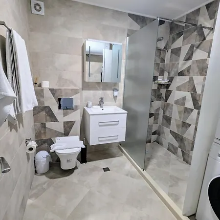 2 Lejlighedshotel