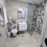 2 公寓式酒店