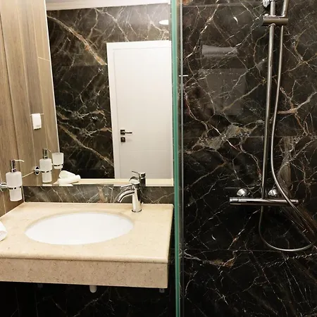 Apart Otel 2 *