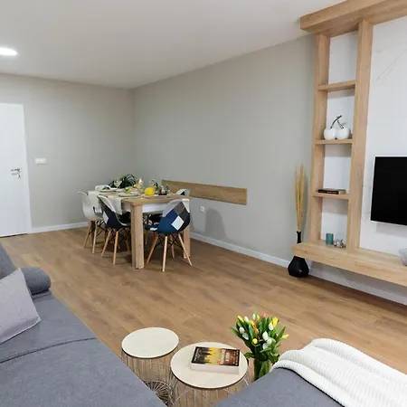 2 Apartmanhotel Burgasz