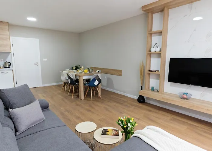 2 Aparthotel Burgas City